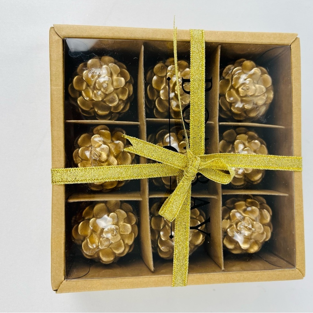 NEW NIB Bombay Gold Mini Pinecone Candles – Set of 9 Holiday Christmas Gift